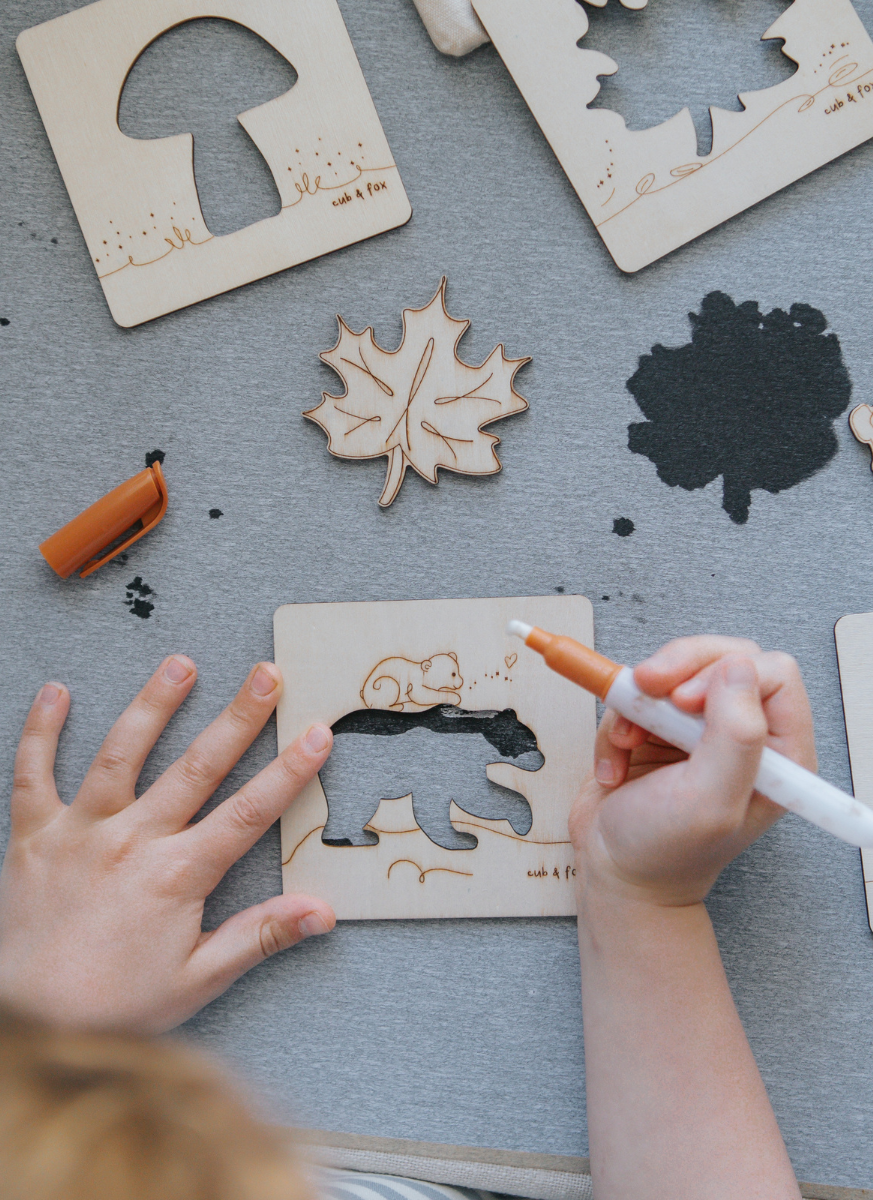 Stencil, Stamp + Spray Set