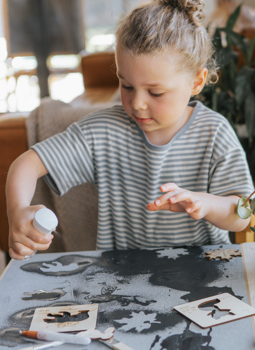 Stencil, Stamp + Spray Set